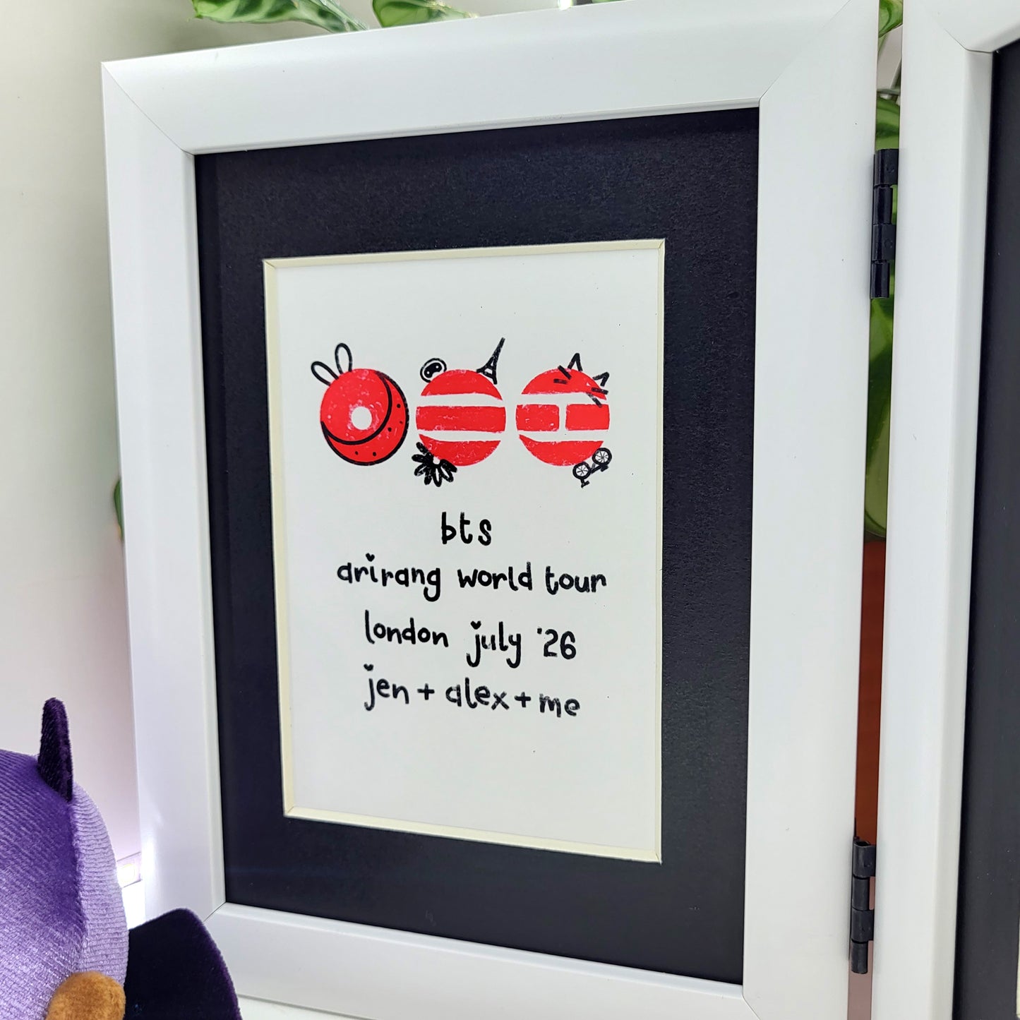PRE-ORDER - Customisable ARIRANG BTS World Tour double aperture illustrated picture frame